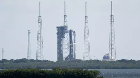 Boeing har skjutit upp den första bemannade flygningen med rymdfarkosten Starliner till onsdag