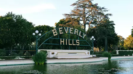 Kaliforniska skolbarn distribuerade nakenbilder på klasskamrater som genererats av AI