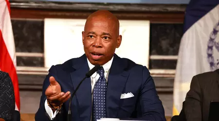 New Yorks borgmästare använder AI för att ringa på språk han inte kan