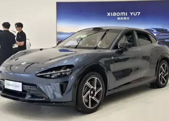 I Kina säljs den "nästan nya" ...