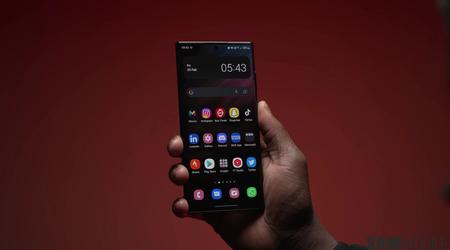 Samsung testar One UI 7.0 för Galaxy S22: den första firmware har dykt upp i Polen