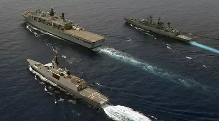 Storbritannien planerar att sälja två örlogsfartyg till Royal Navy, och Brasilien har redan siktet inställt på dem