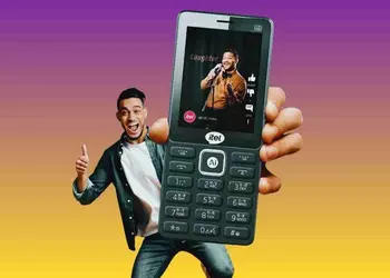 En knaptelefon med AI är inte ...