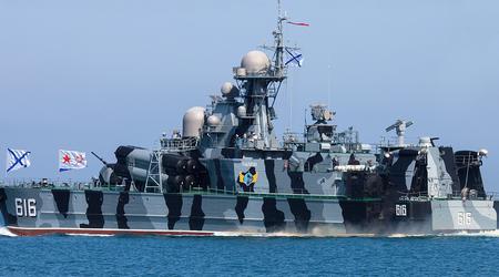 Ukrainsk experimentell drönare Sea Baby med 850 kg TNT träffade ryska missilfartyget Samum, som är bärare av Moskit sjömålsrobotar