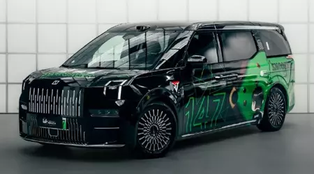 Zeekr har skapat en unik minibuss för Kinas första snooker världsmästare