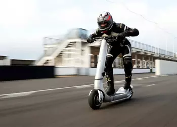 Bo Turbo: en elektrisk scooter med ...
