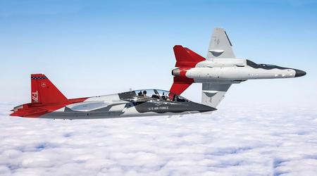 Japan överväger att köpa ett Boeing T-7 A Red Hawk skolflygplan från USA