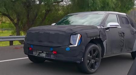 Kia elektrisk pickup som liknar EV9 upptäcktes i Kalifornien (video)