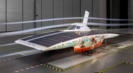 Studenter från Nederländerna har skapat en "solbil" som kan drivas av vindkraft