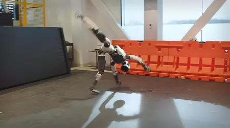 En robot som dansar breakdance: Boston Dynamics har avslöjat de otroliga akrobatiska färdigheterna hos sin Atlas-robot