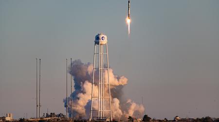 Rocket Lab har skickat upp en Electron-raket i rymden för första gången med en begagnad motor