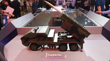 För science fiction-strider: Koreanska Hanwha visar upp obemannad MLRS