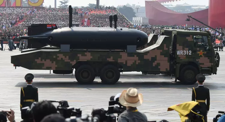 Ny undervattensdrönare av okänd typ sedd ...