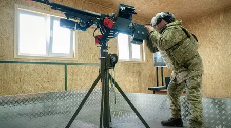 Skyddsväst, VR-hjälm och kulspruta: hur de ukrainska väpnade styrkorna förbereder mobiliserade personer för strid virtuellt och i verkligheten