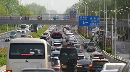 Kinesisk rival till Tesla får använda drönare i Peking