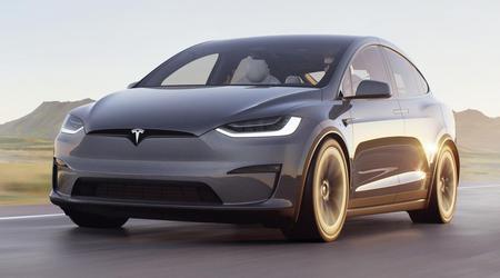 Tesla presenterade billiga versioner av Model S och Model X med reducerad räckvidd, vilket sänkte ingångströskeln med 10 000 USD på en gång