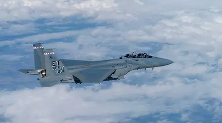 Indonesien kommer att köpa 24 moderniserade stridsflygplan av typen F-15EX Eagle II till ett pris av 80-106 miljoner USD trots att man köpt Rafale och har F-16, Su-27, Su-30