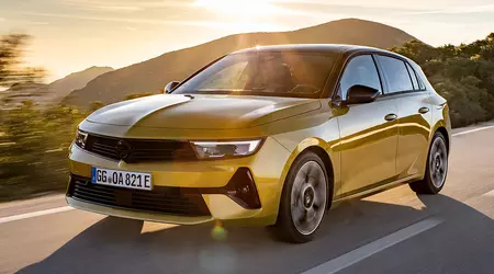 Mer kraft och räckvidd till samma pris: Opel har avslöjat den uppdaterade Astra och Astra Sports Tourer PHEV