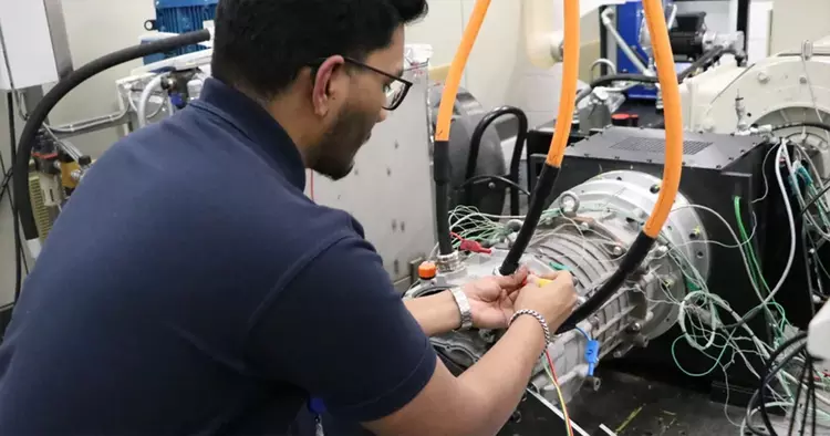 Minska beroendet av Kina: Ricardo har ...