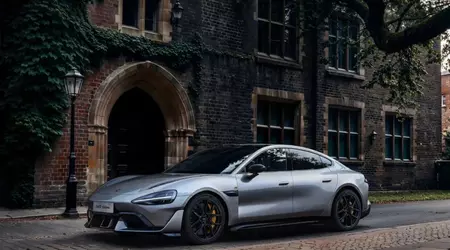 Xiaomi har visat upp elbilen SU7 Ultra i en elegant Space Silver-färg