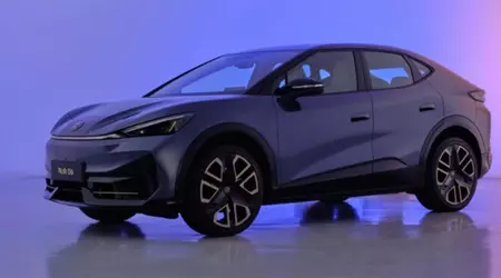 Volkswagen ID har officiellt avtäckt i Kina. Unyx 06 med stor skärm och batteri upp till 80,2 kWh