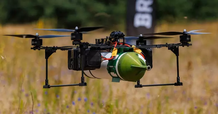 Ukraina testar fiberoptiska FPV-drönare med en ...