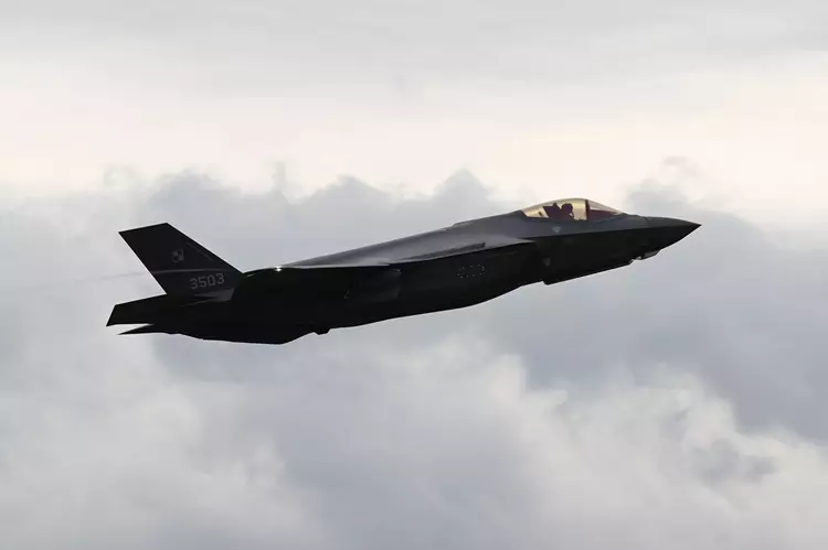 Lockheed Martin lovar att göra F-35 ...