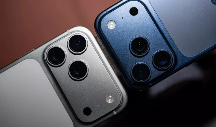 Insider: iPhone 18 Pro får variabel ...