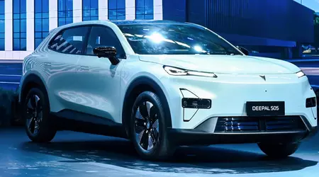 Changan har öppnat sin första elbil och hybridfabrik utanför Kina