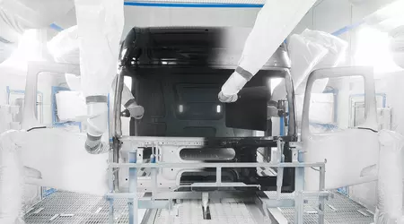 Mercedes-Benz fabrik lanserar innovativ metod för lackering av lastbilshytter