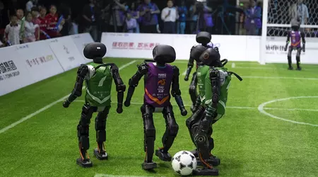 Inte Ronaldo, men inte dåligt: Kina är värd för den första fotbollsmatchen mellan humanoida robotar