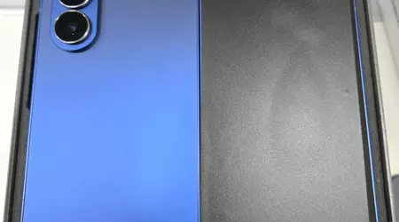 Samsung Galaxy Z Fold 7 visas i livebilder för första gången: tunnare, lättare och i en ny färg av Blå Skugga