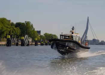 Hamnen i Rotterdam har lanserat ett ...