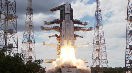 Indien har skjutit upp en GSLV Mk III-raket till månen med rymdfarkosten Chandrayaan-3 och rovern Pragyan, som kommer att landa i slutet av augusti