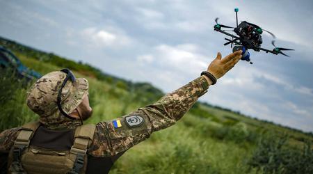 Ukrainas väpnade styrkor börjar använda FPV-drönare som når hastigheter på 150 km/h 