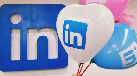 LinkedIn omsätter mer än 2 miljarder dollar i intäkter från premiumabonnemang, totala intäkter ökar med 9