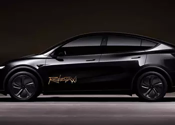 Tesla rekryterar förare för Robotaxi i ...