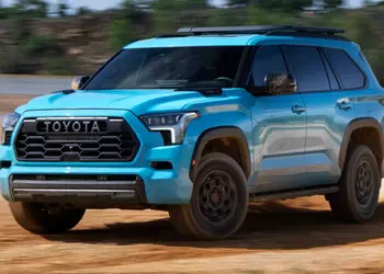 Toyota har uppdaterat sin största SUV: ...