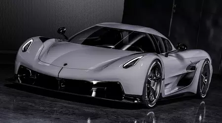 Koenigsegg Jesko Absolut sätter två nya hastighetsrekord