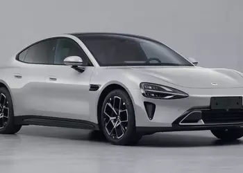 Xiaomi SU7 avslöjas först i högkvalitativa ...