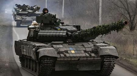 Ukrainas väpnade styrkor visade moderniserade T-64BV-stridsvagnar av 2022 års modell med ett nytt sikte, L3 Harris-radio, satellitnavigering och antichockgaller