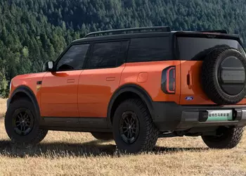 Den ikoniska amerikanska Ford Bronco SUV:n ...