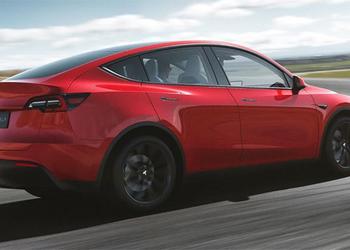 Tesla förbereder en sjusitsig Model Y ...