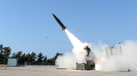 Republiken Korea investerar 218 miljoner USD i utvecklingen av den taktiska ballistiska missilen KTSSM-II för att bekämpa nordkoreanska bunkrar och missilsystem