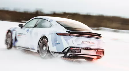 Porsche Taycan GTS sätter nytt världsrekord: 17,5 kilometer drifting på is
