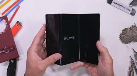 Huawei Mate XT trippelvikbar smartphone misslyckas med kraschtest (video)