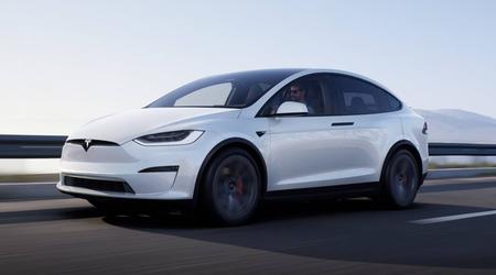 Tesla kommer att återkalla nästan 2 miljoner elbilar för att uppdatera sitt automatiska pilotsystem