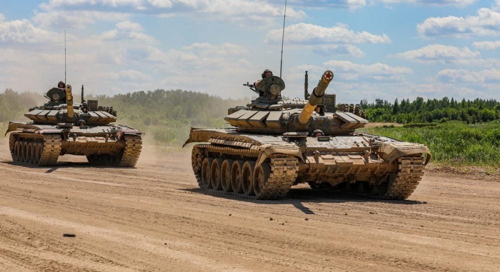 En ukrainsk T-64BV sköt på nära håll en rysk moderniserad T-72B3 stridsvagn värd 3 miljoner dollar