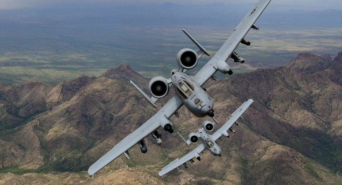 Det amerikanska flygvapnet kommer att kunna pensionera 42 legendariska A-10 Thunderbolt II attackflygplan och 57 F-15C/D Eagle jaktplan år 2024