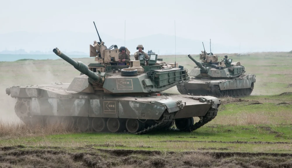 Taiwan har beställt 108 M1A2T Abrams stridsvagnar till ett värde av 2,2 miljarder dollar och planerar att ta emot 38 stridsfordon nästa år